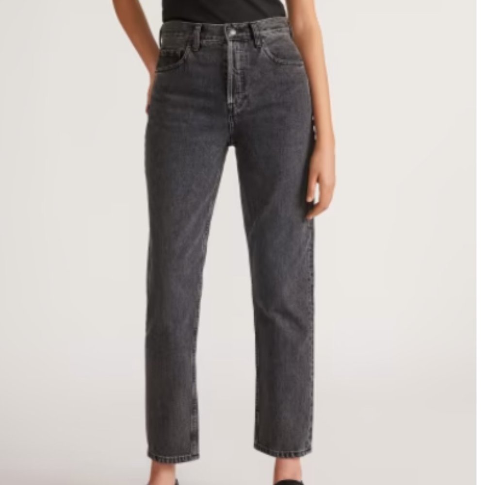 EVERLANE 90's Cheeky Cigarette Jeans‎ in Black